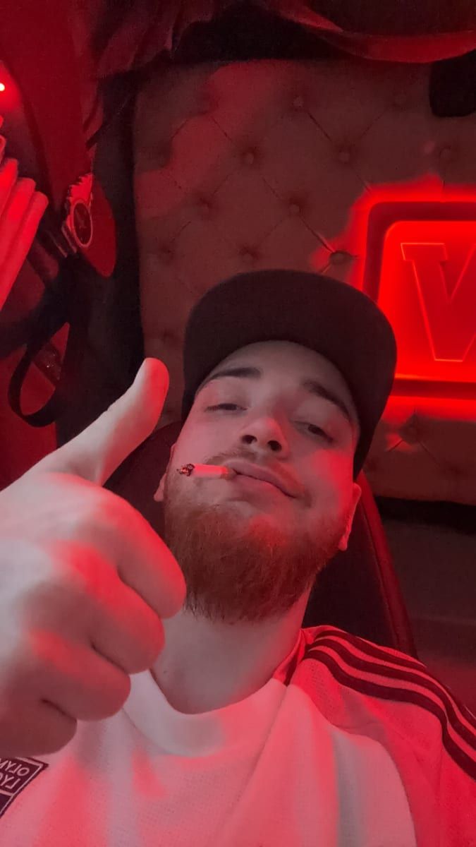 Profil von Azdine